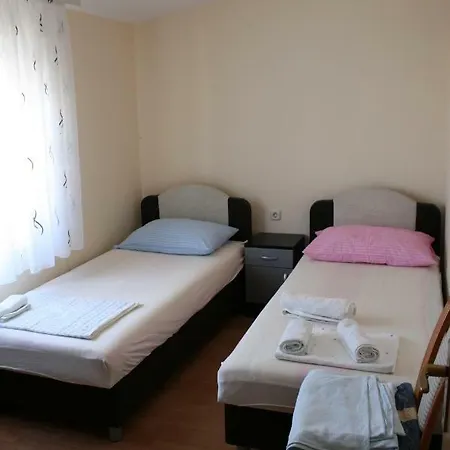Vendégház Luka Vir